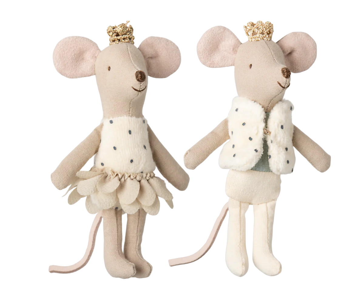 Ratoncitos gemelos reales en caja de cerillas Maileg