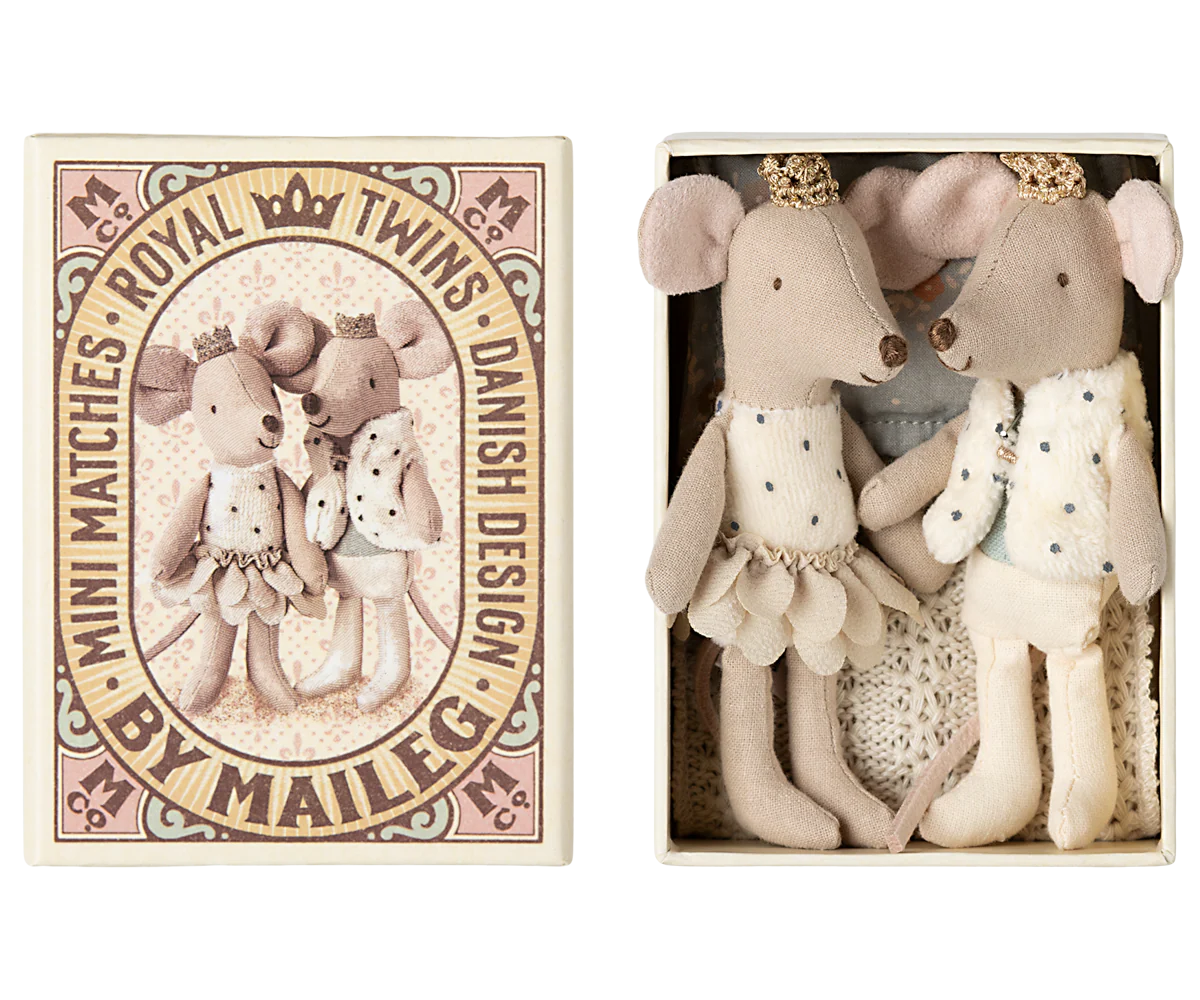 Ratoncitos gemelos reales en caja de cerillas Maileg
