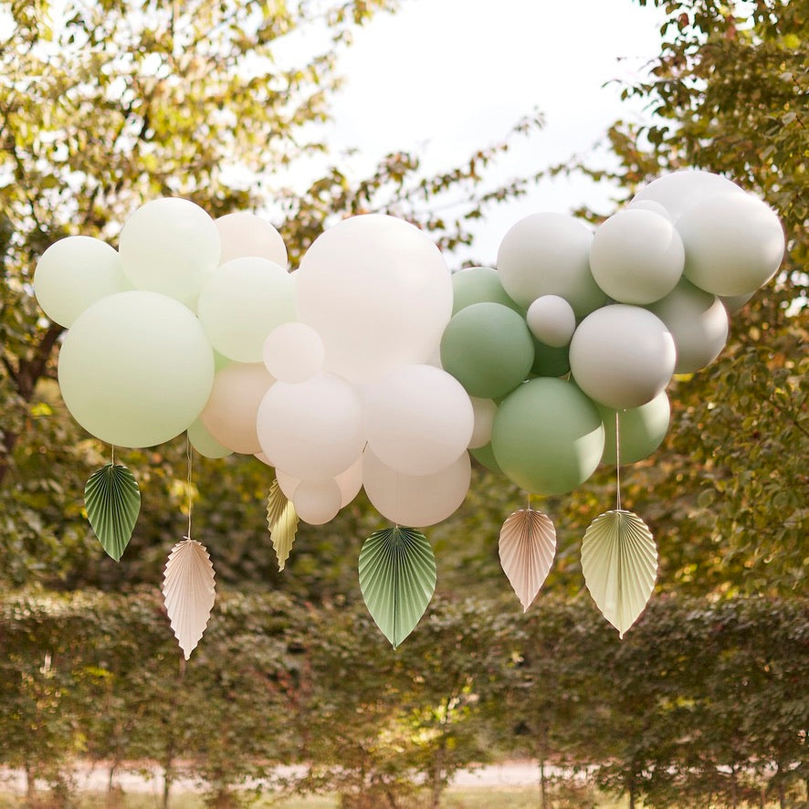 Guirnalda globos SAVANA montada <br> (solo Barcelona y Madrid)