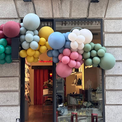 Guirnalda globos BALI montada <br> (solo Barcelona y Madrid)