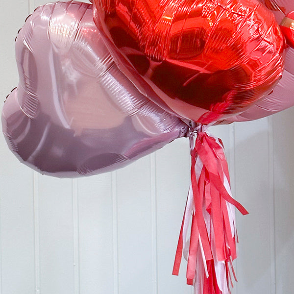 Bouquet inflated balloons LOVE