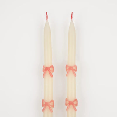 Conjunto de velas longas de fita rosa