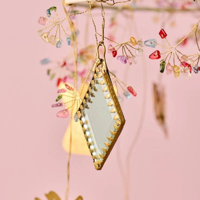 Adorno de espejo para colgar