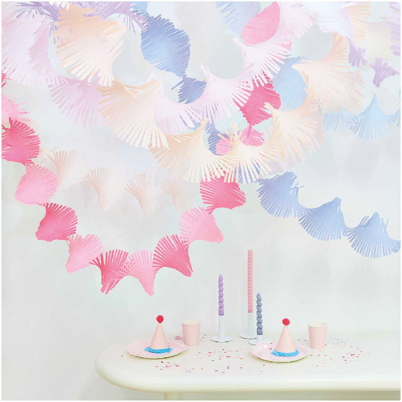 Kit guirnaldas crepé La Vie en Rose / 7 uds.