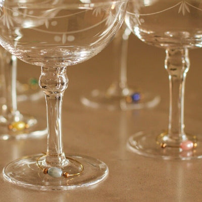 Christmas place cards with colored balls / 6 pcs.