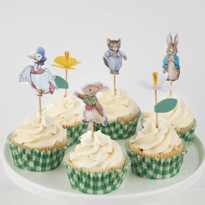 Kit cupcake Peter Rabbit no jardim