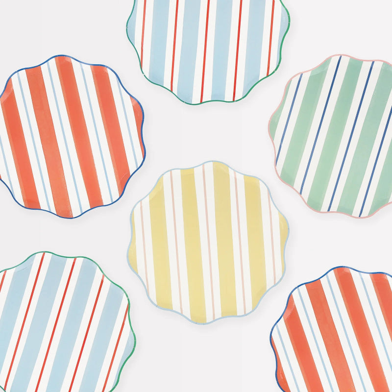 Pratos Preppy Stripe Mix / 8 peças.