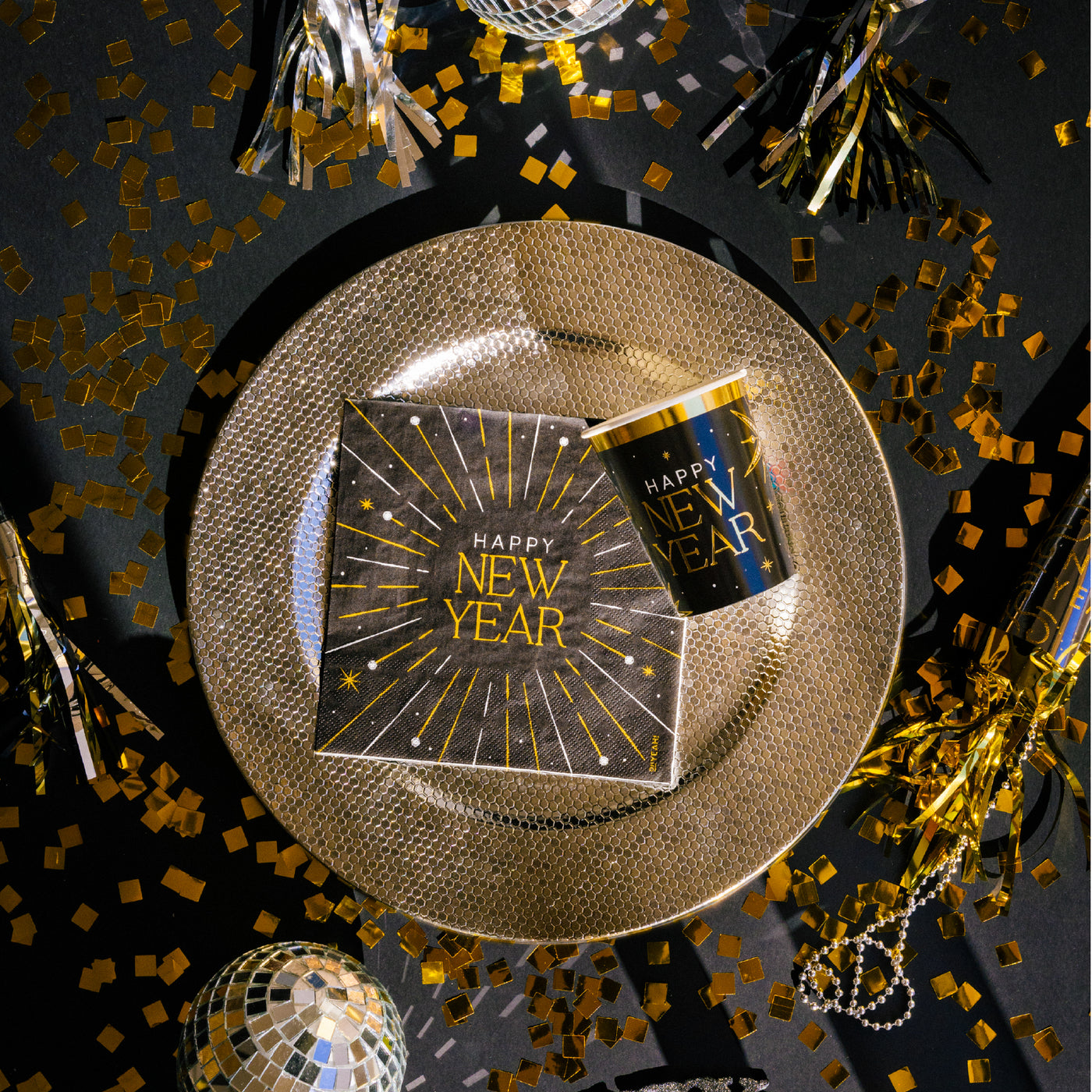 New Year's Eve napkins 'Happy New Year' / 30 units.