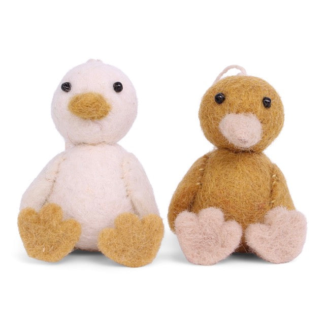 Felt Ducklings / 2 pcs.