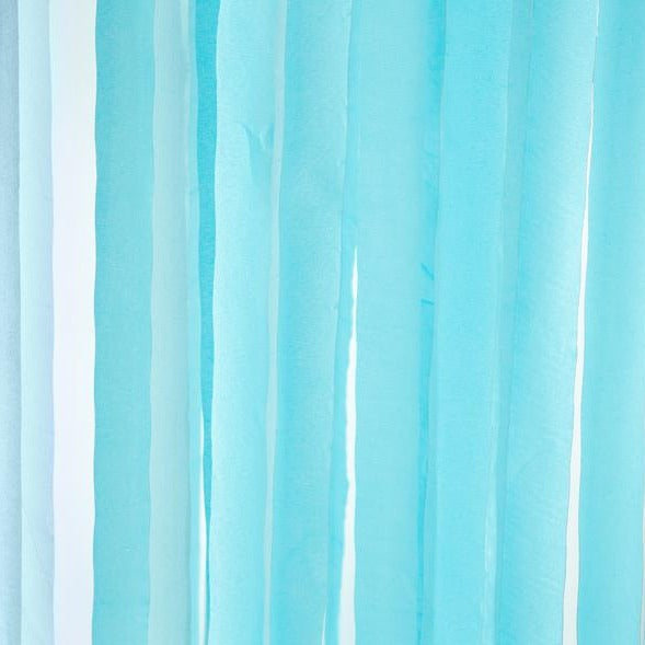 Pack of light aqua green Crepe paper ribbons / 40 mts.