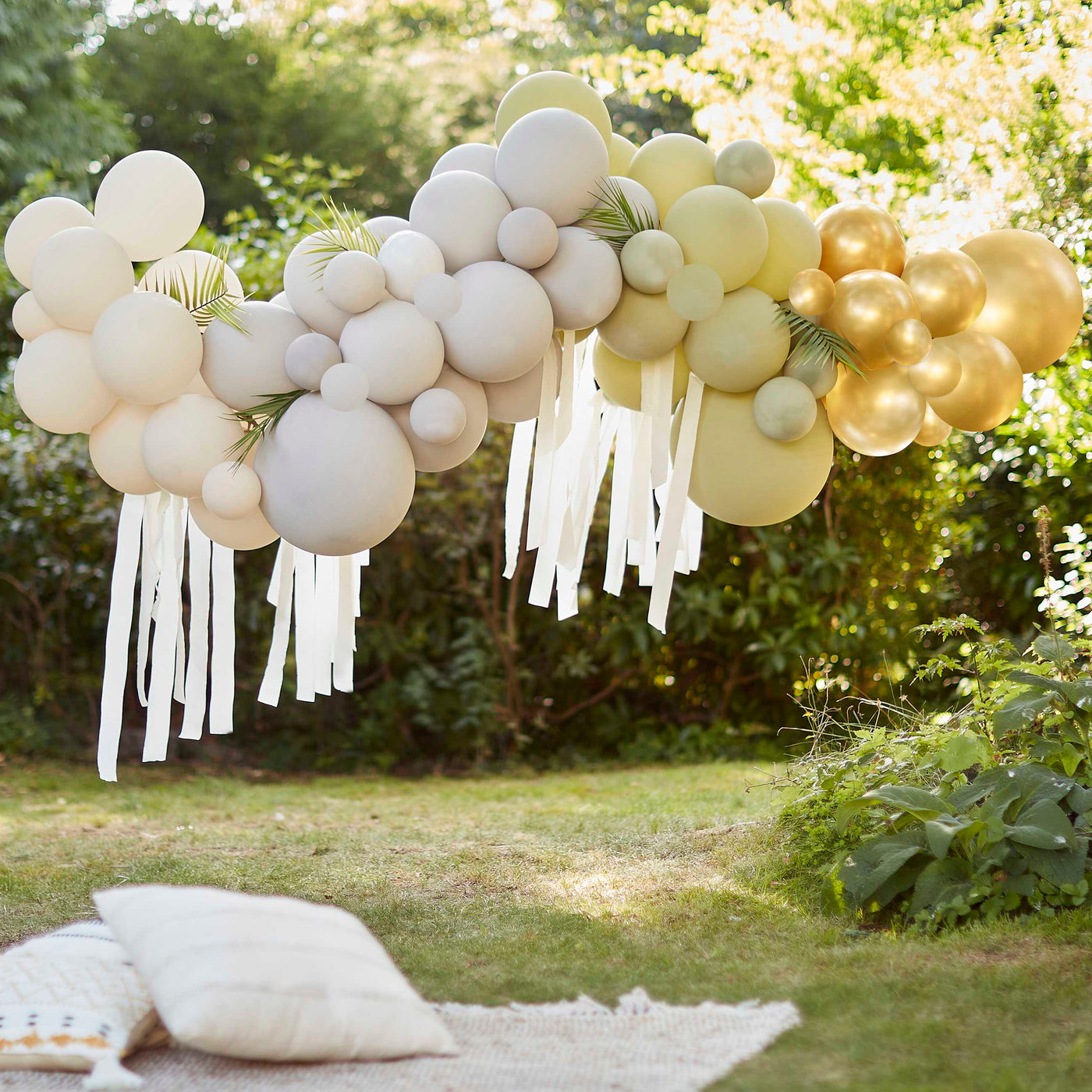 Wild Chrome balloon garland DIY kit